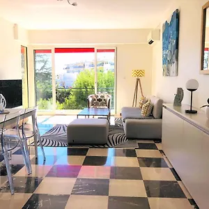  Apartment Beautiful T3 Terrasse Frankreich